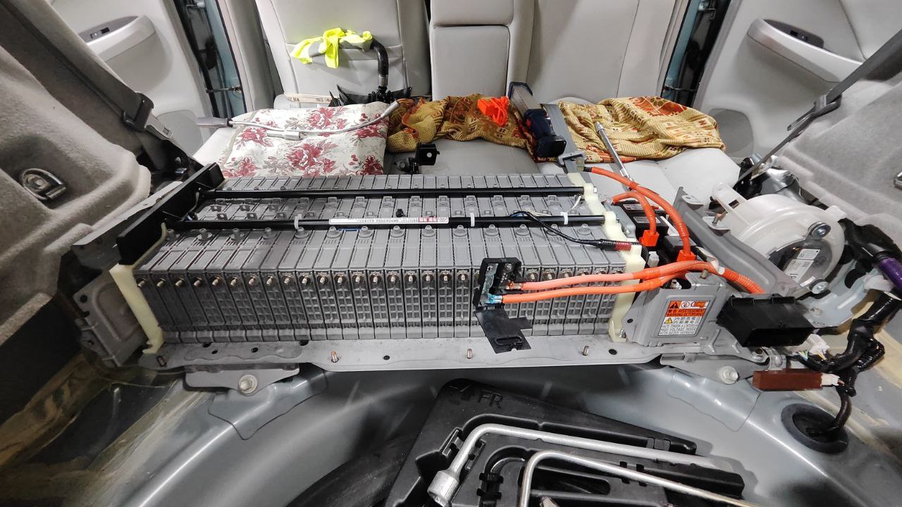 Комплекс обслуживания ВВБ Toyota Prius ZVW30