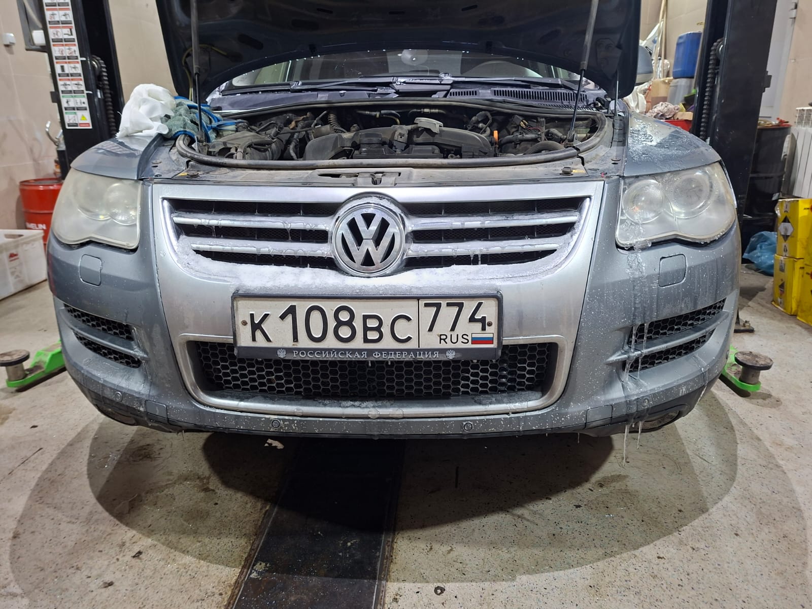 Химическая полировка фар на Volkswagen Touareg